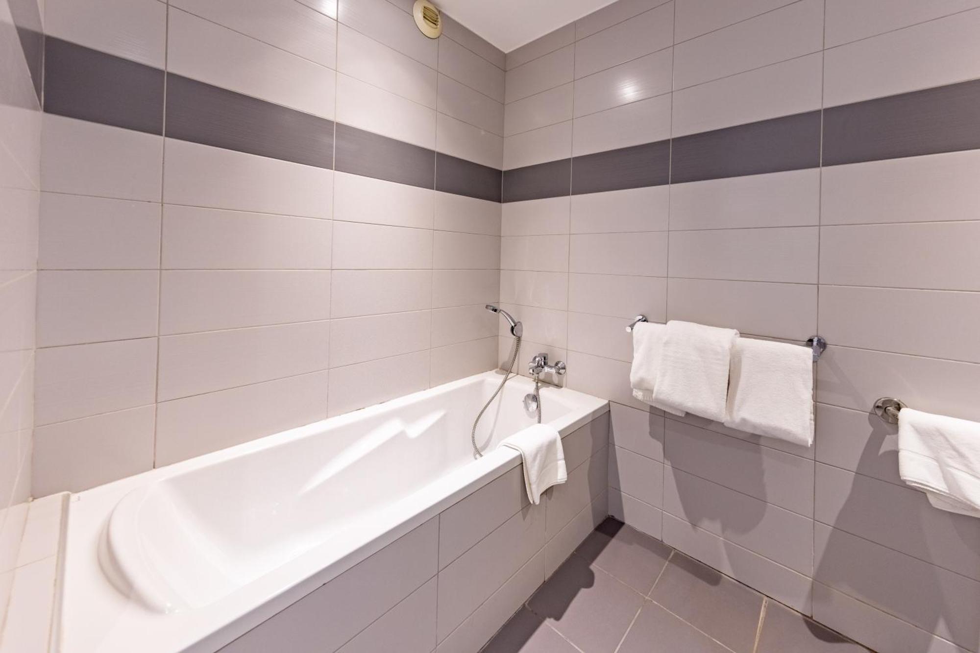 Hotel Princes De Catalogne Collioure Exterior photo
